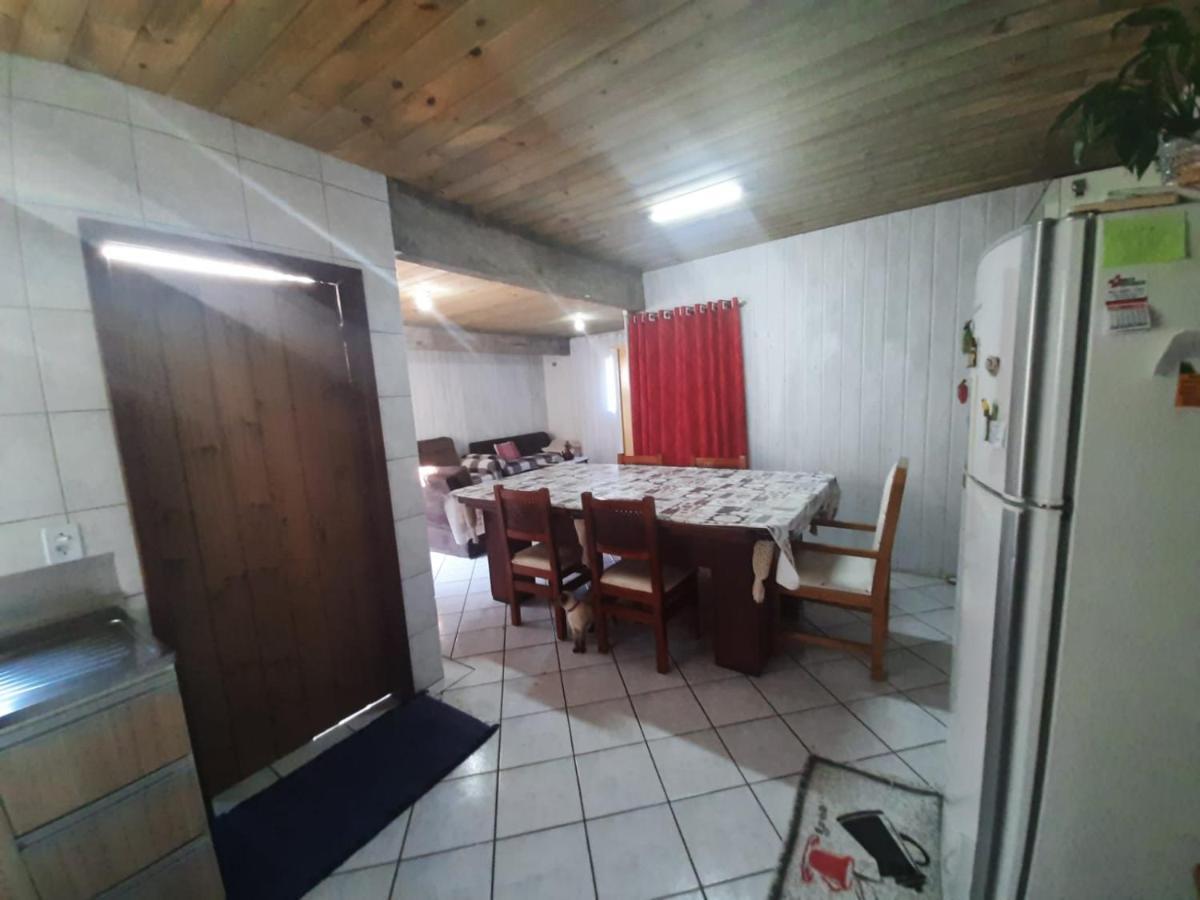 Casa Para Veraneio Em Torres! A 3 Quadras Da Praia Villa Buitenkant foto