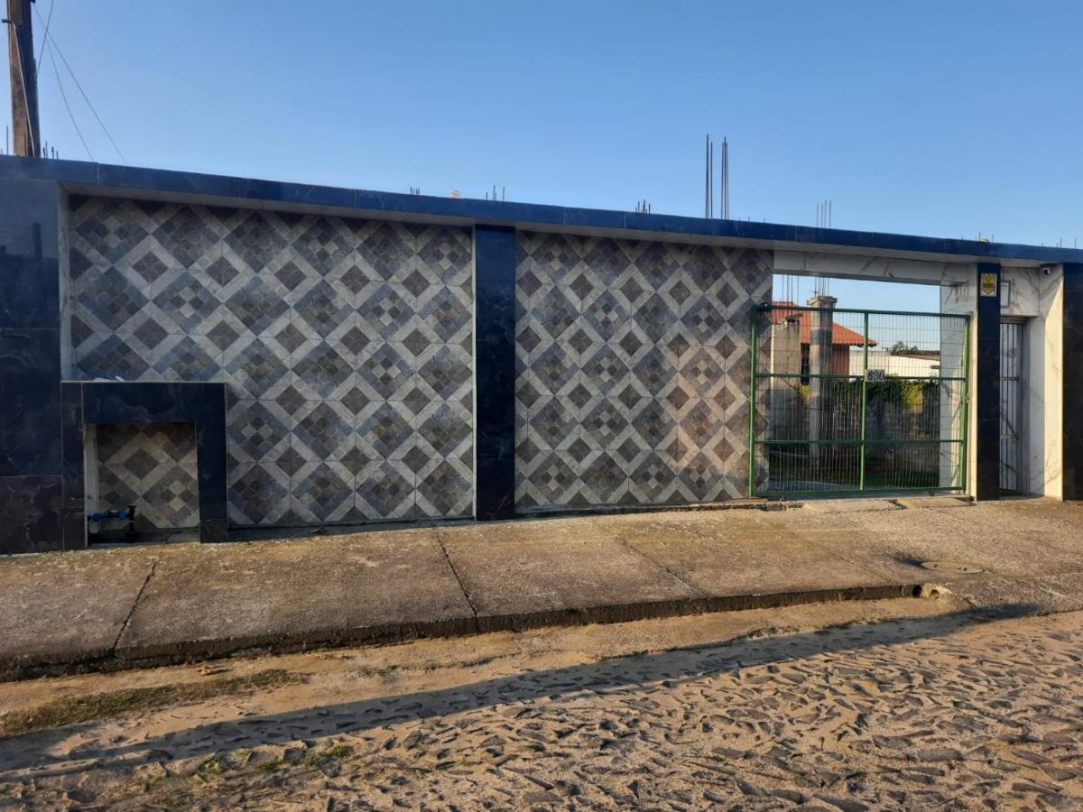 Casa Para Veraneio Em Torres! A 3 Quadras Da Praia Villa Buitenkant foto
